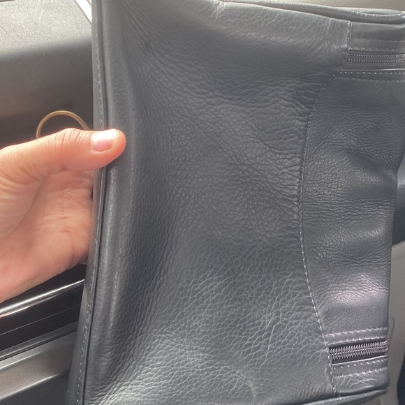 Links and Kings - all leather travel caddy. - Picture 4 of 6